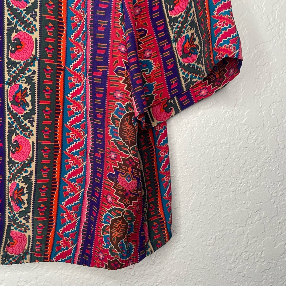Vintage Leslie Fay Dresses Short Sleeve Crop Tribal Print Blouse Shirt Size 12 - Picture 3 of 7